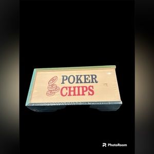 5/$20 Poker Chips With box NWT